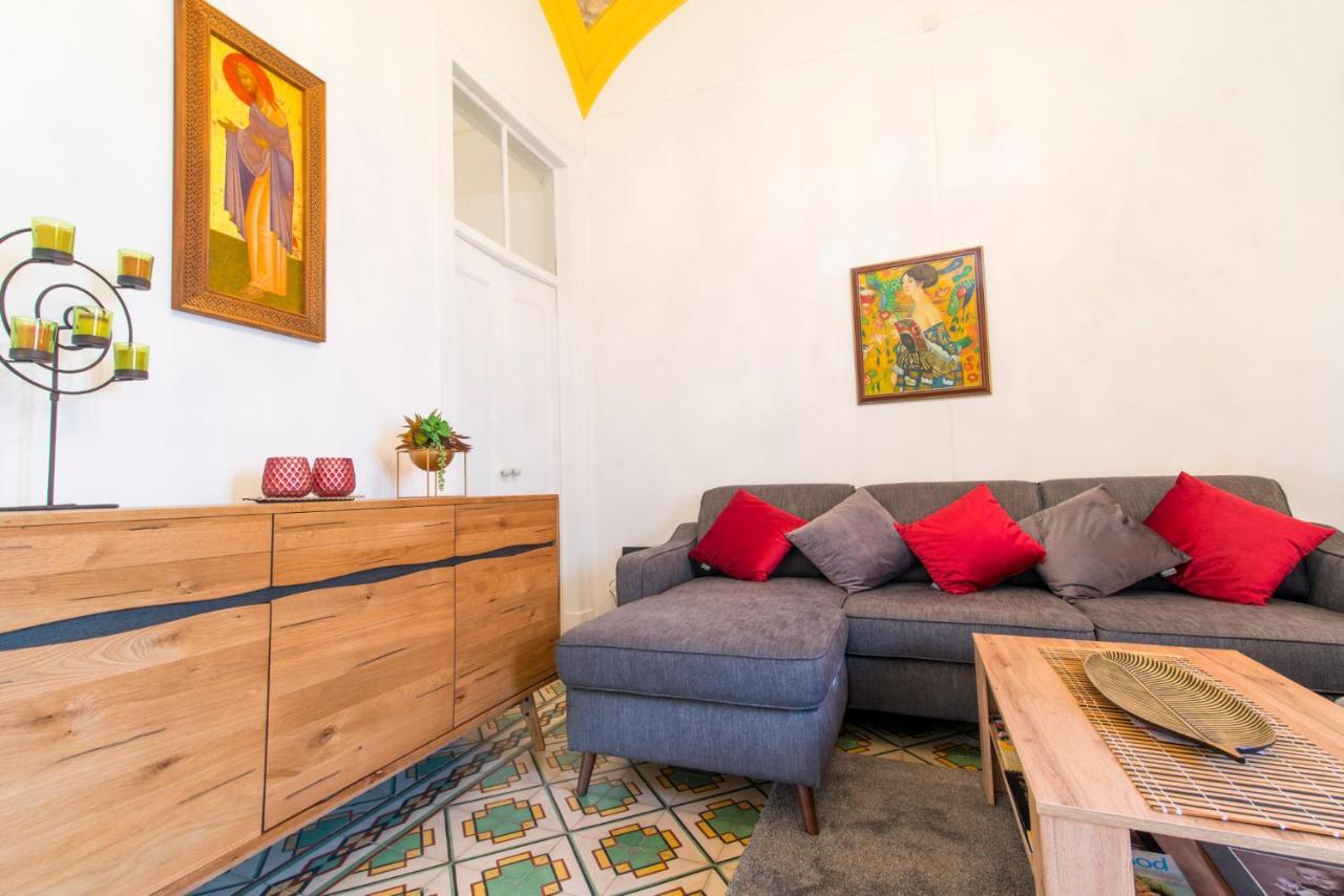 Charming Town House Just 500M From The Marina And Its Well Known Typical Market Olhao Exterior photo